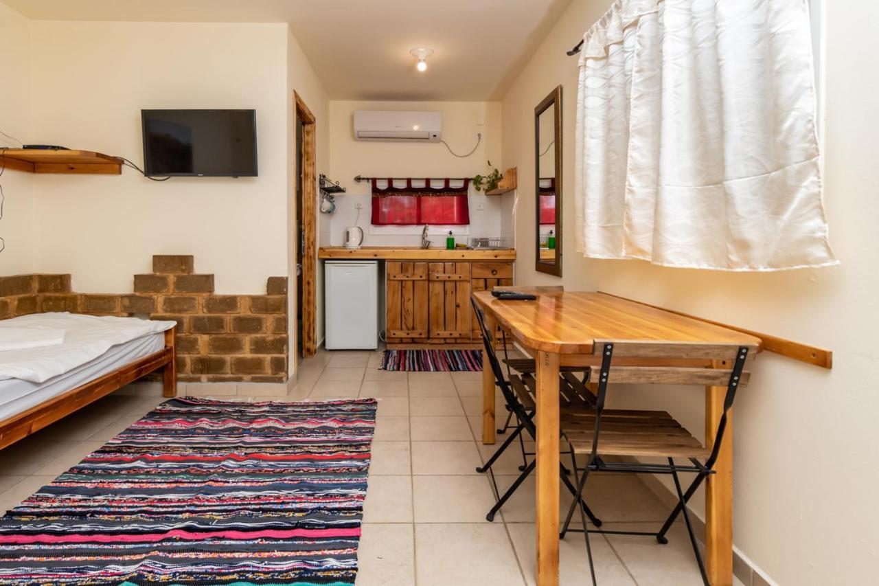 Desert Routes Inn Shvilim Ba Midbar Hazeva 외부 사진