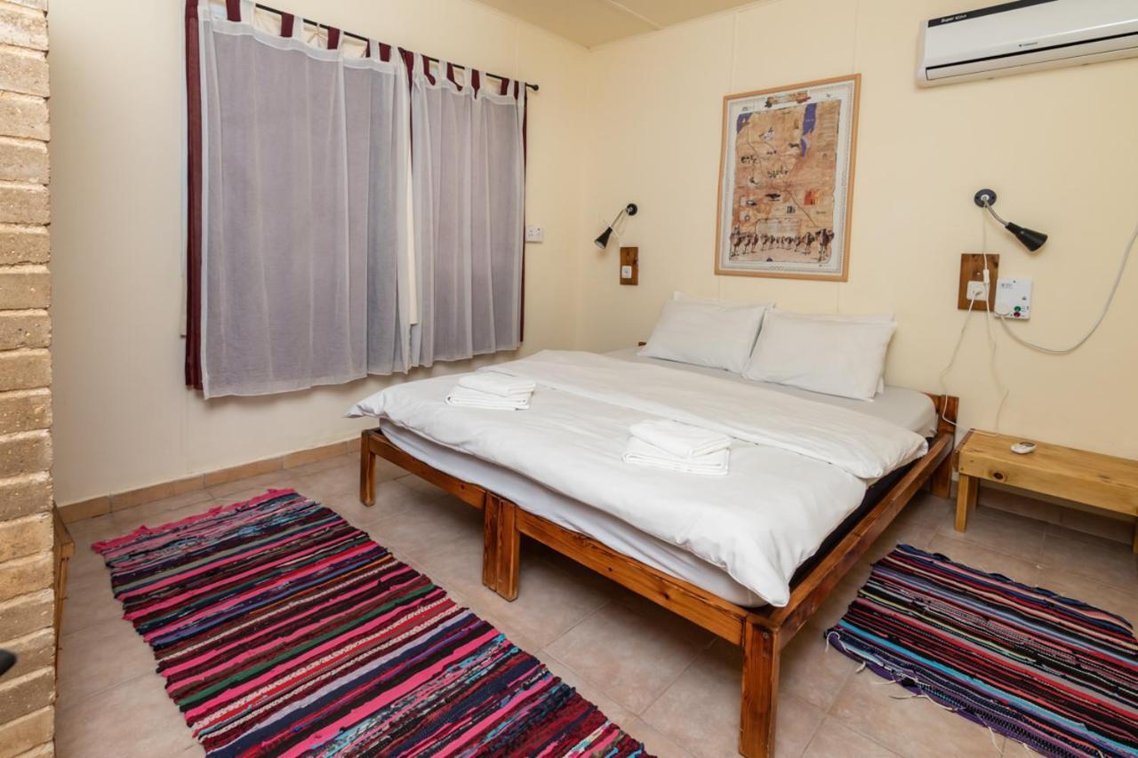 Desert Routes Inn Shvilim Ba Midbar Hazeva 외부 사진